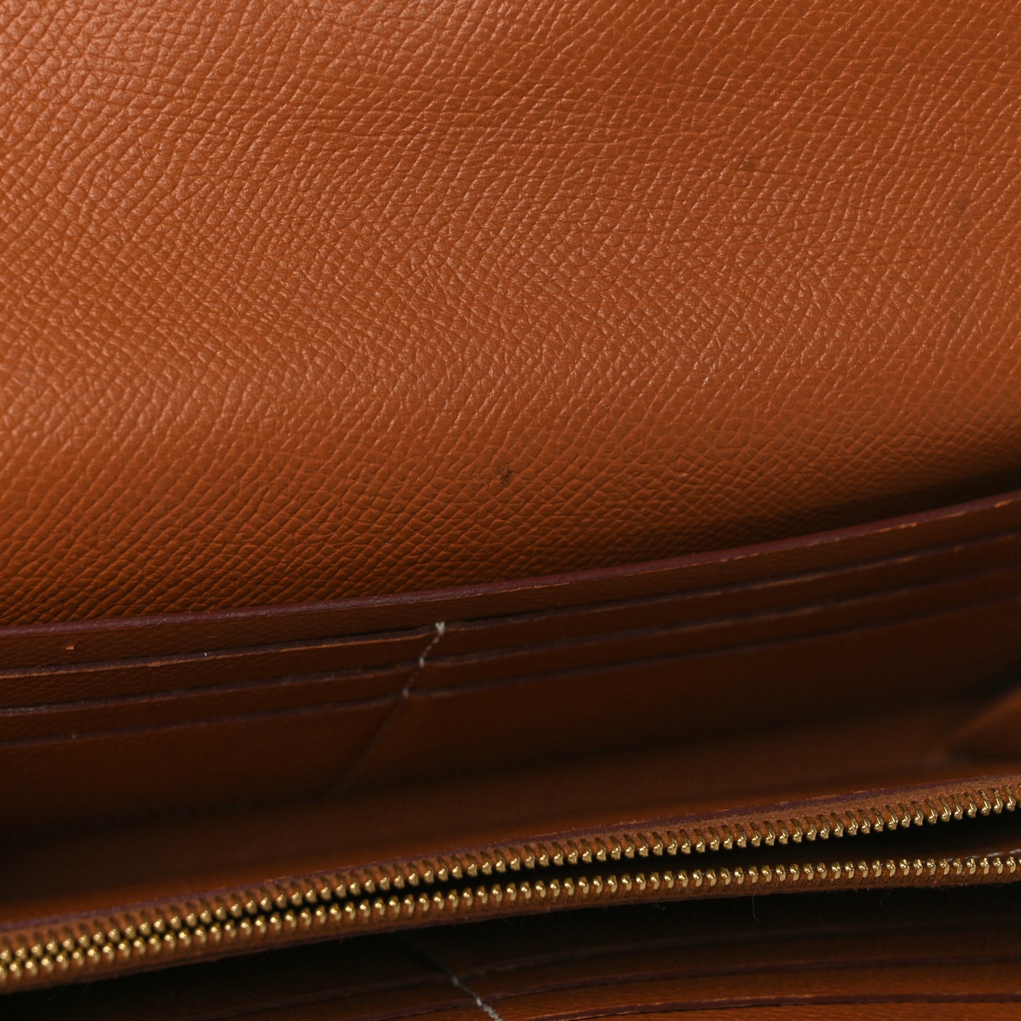 Epsom Kelly Longue Wallet Gold
