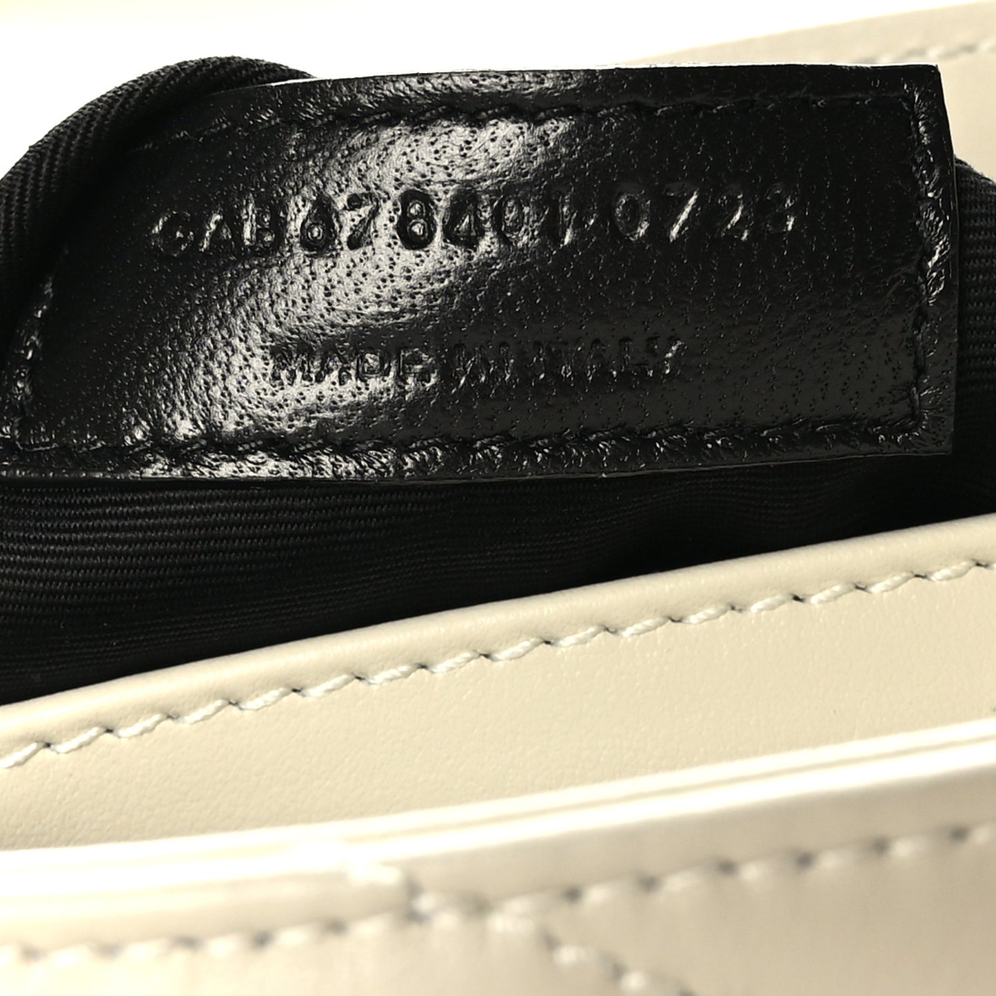 Calfskin Y Quilted Monogram Toy Loulou Crossbody Bag Blanc Vintage