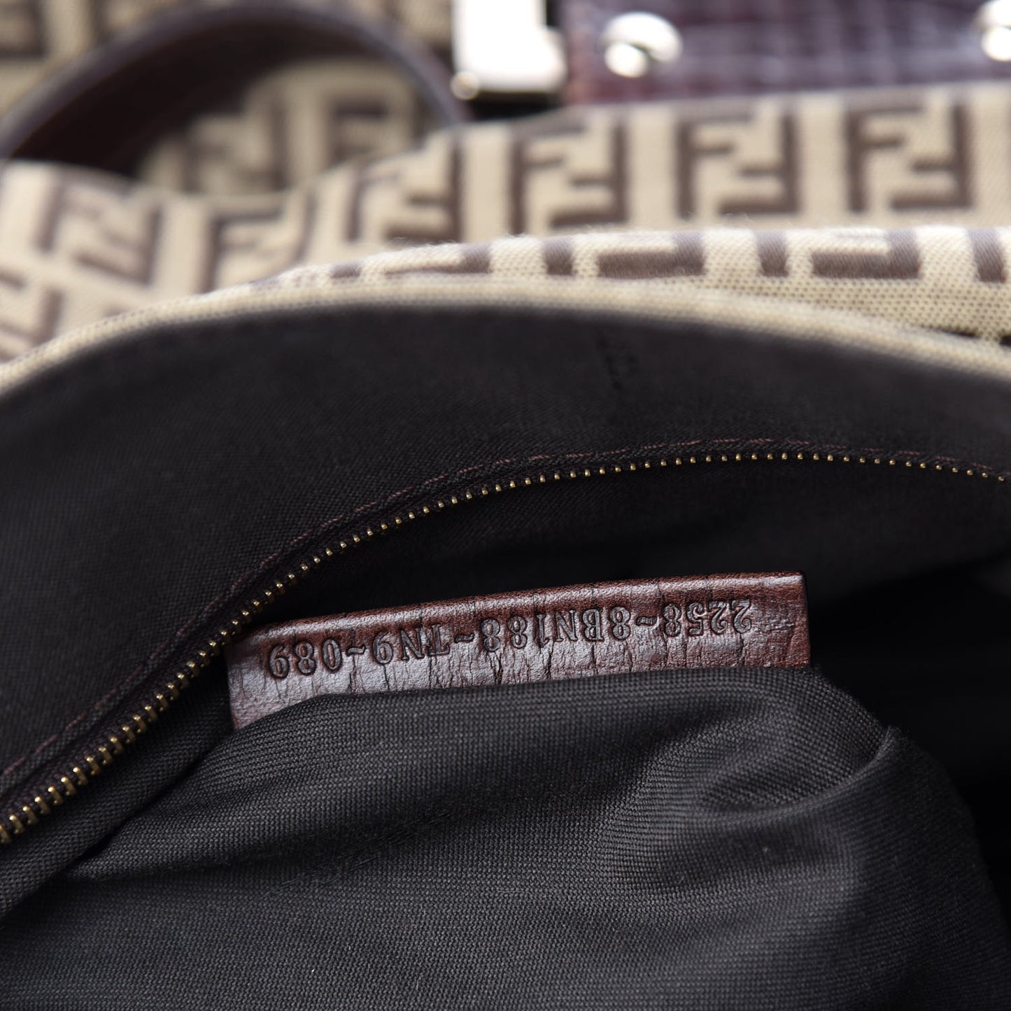 Zucchino Vitello Shoulder Bag Mogano Panna Bruciato