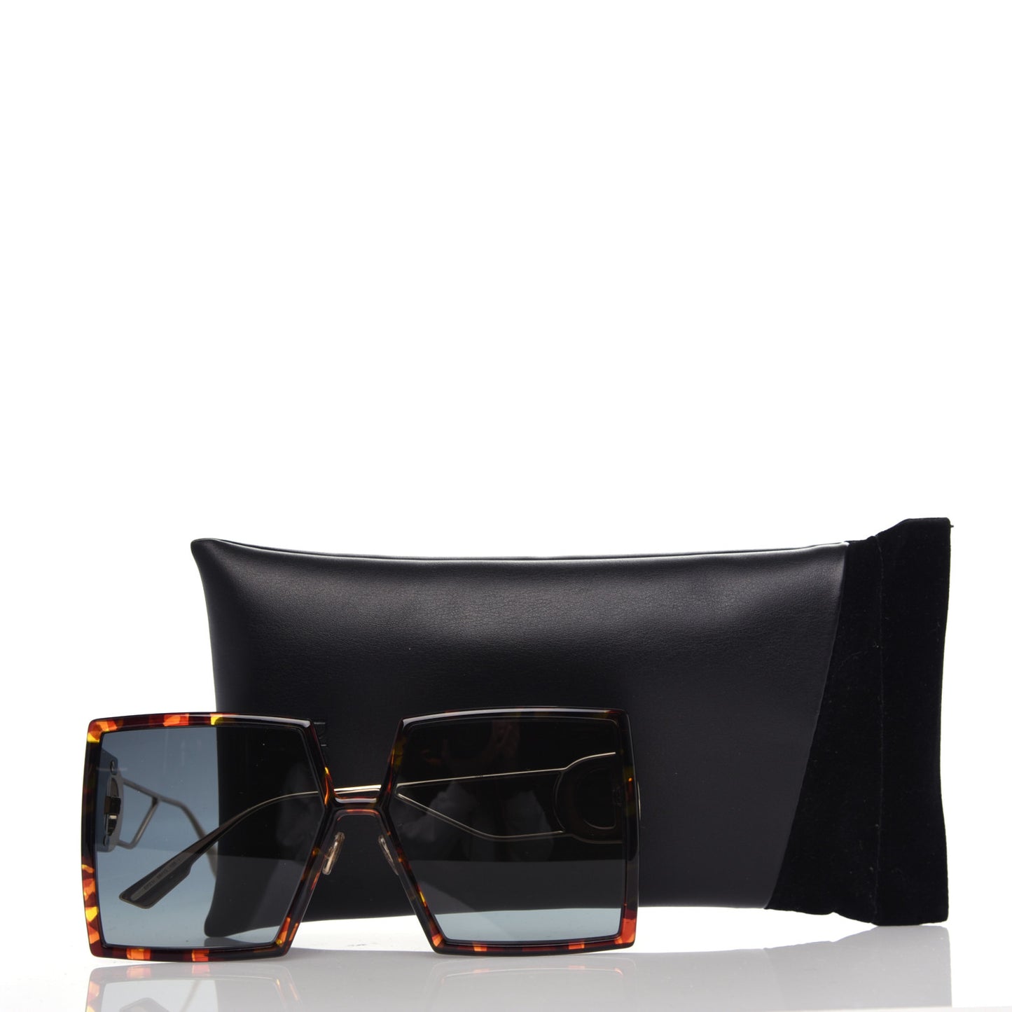 Square 30 Montaigne Sunglasses Tortoise
