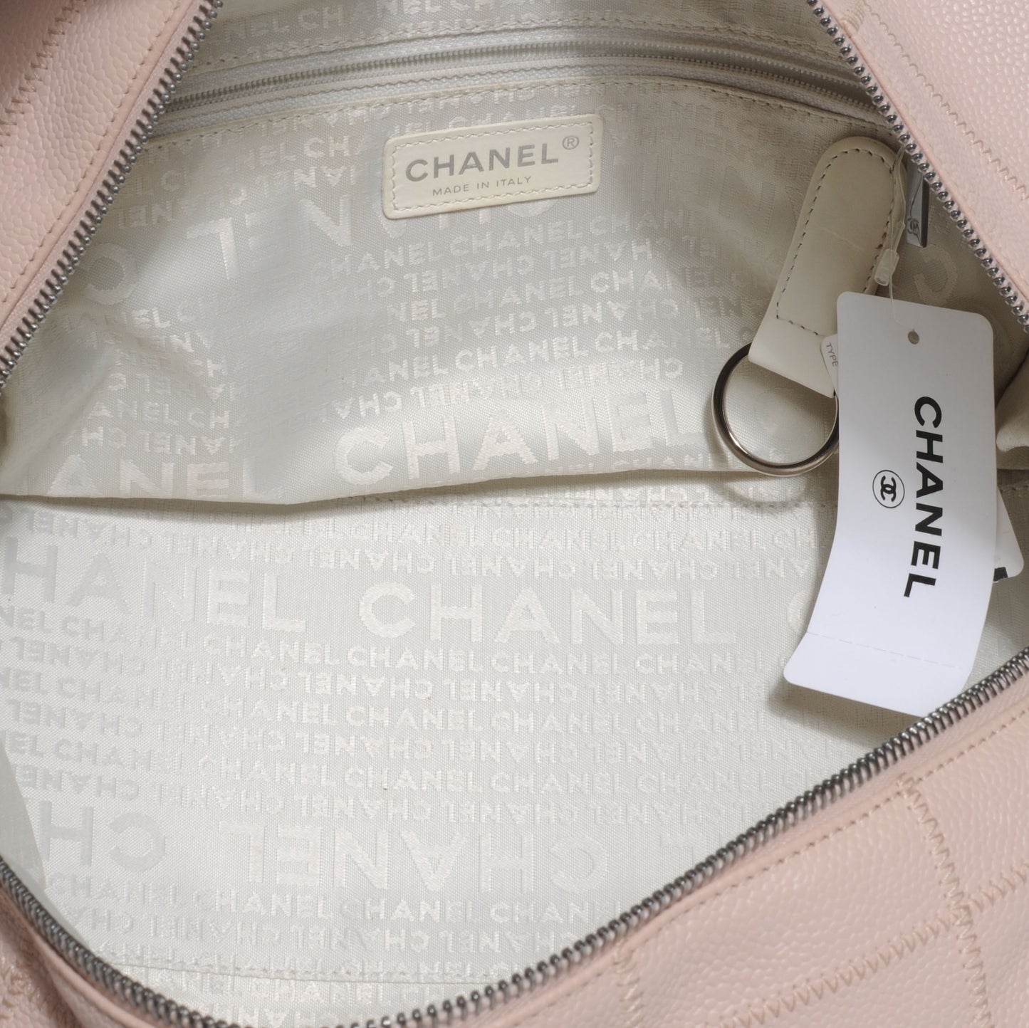 Caviar Square Stitched Bag Light Pink