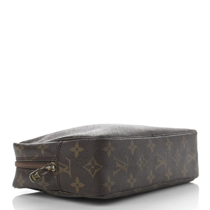 Louis Vuitton Monogram Trousse Toilette 23 4 of 9