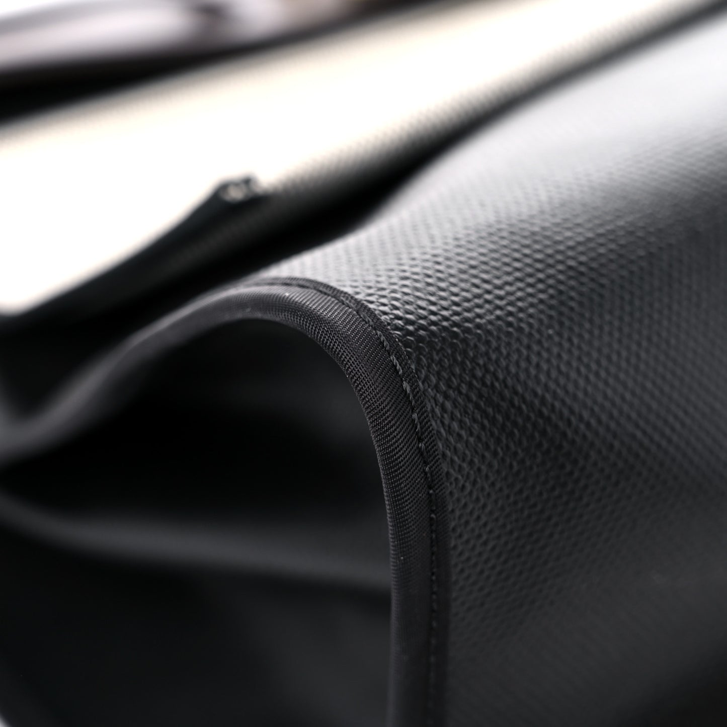 Toile H Berline Vache Hunter Herbag Zip 39 MM Black Ebene