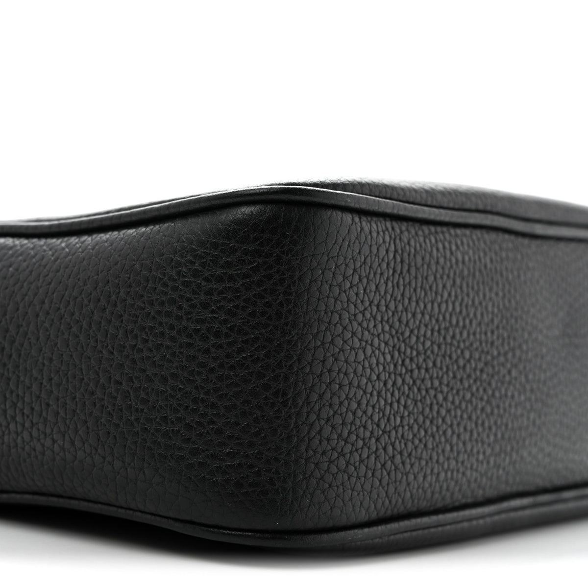 Pebbled Calfskin Small Soho Disco Bag Black