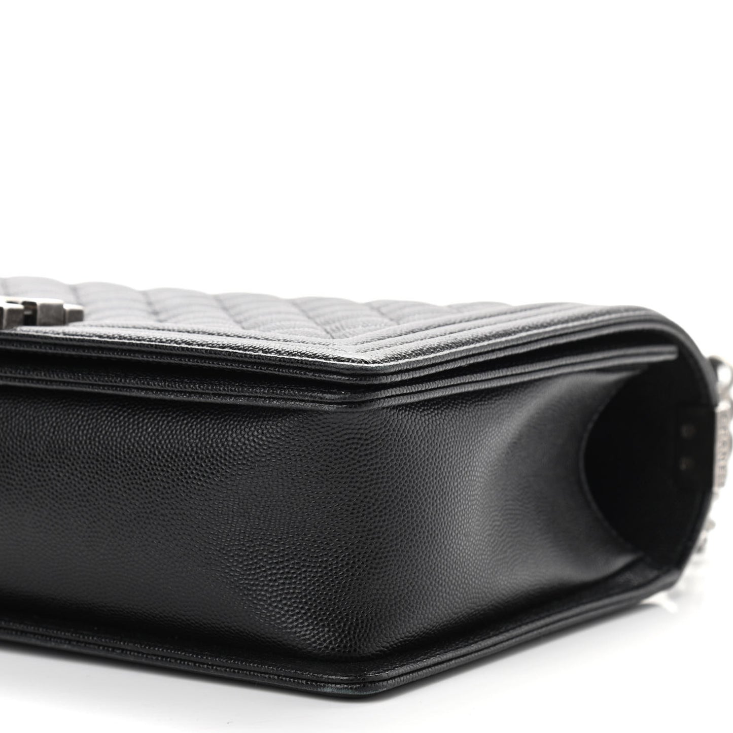Caviar Quilted New Medium Boy Flap Black