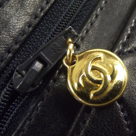 Quilted Lambskin Flap Navy