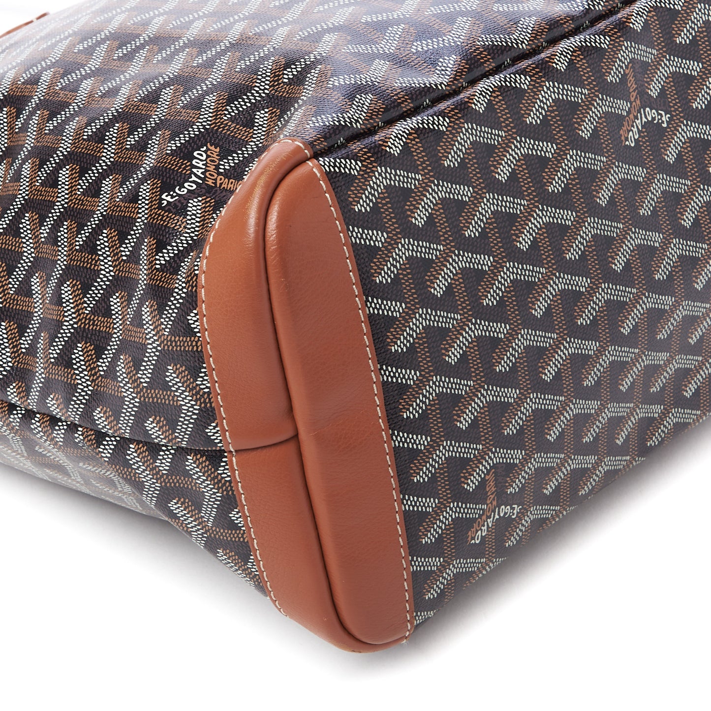 Goyardine Artois MM Black Gold