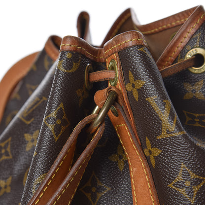 Louis Vuitton Monogram Noe 16 of 17
