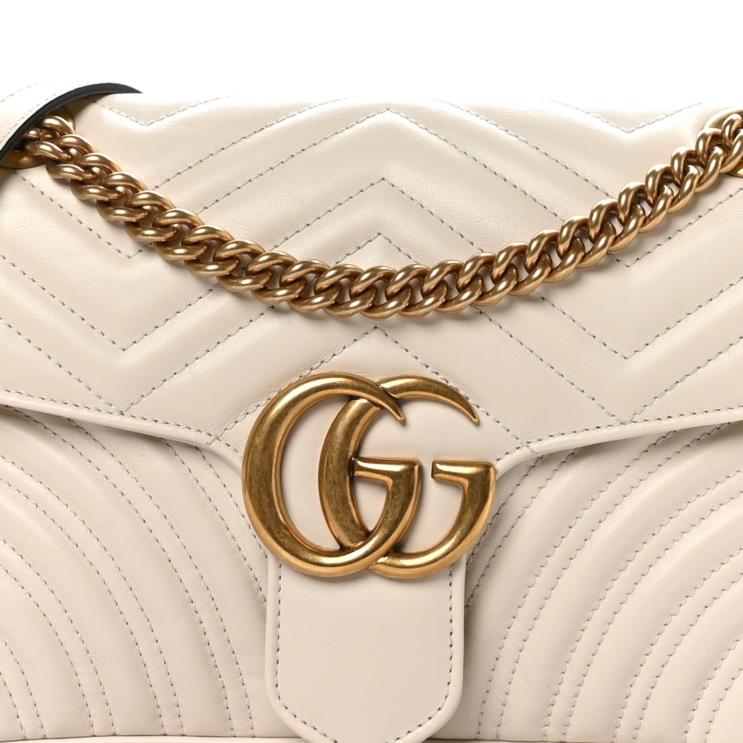 Calfskin Matelasse Small GG Marmont Shoulder Bag White