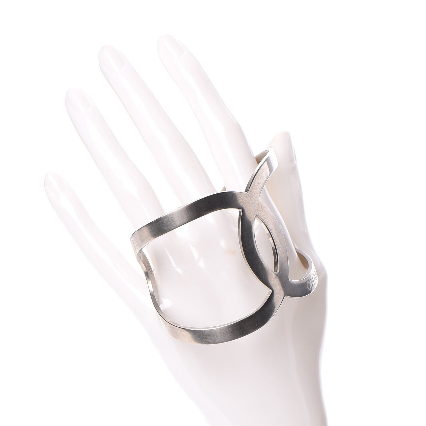 Metal CC Cuff Silver