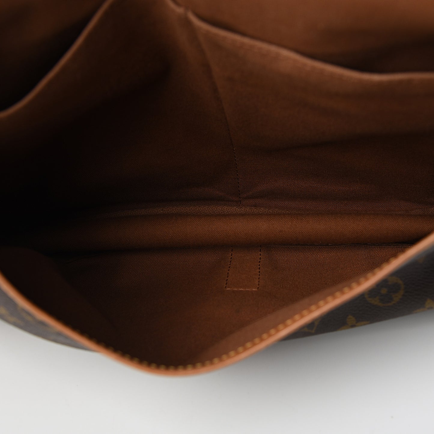 Monogram Saumur 35