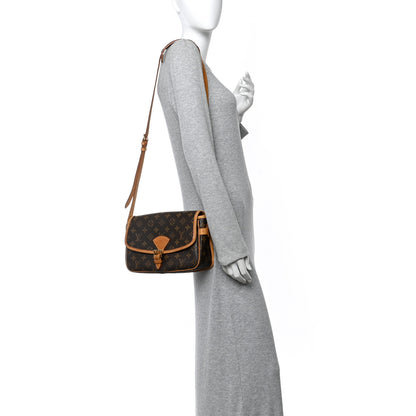 Louis Vuitton Monogram Sologne 2 of 9