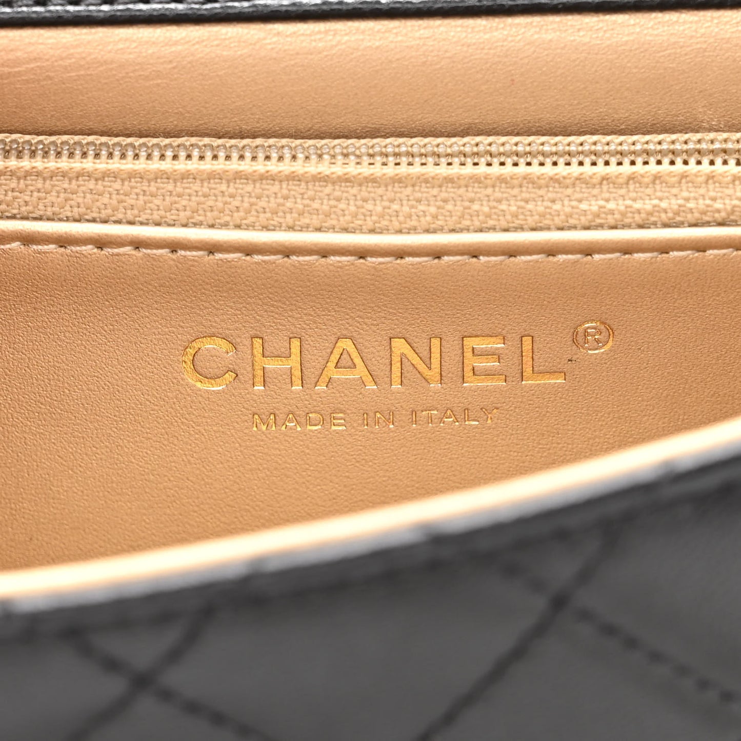 Goatskin Quilted Acrylic Beads Small Flap Black