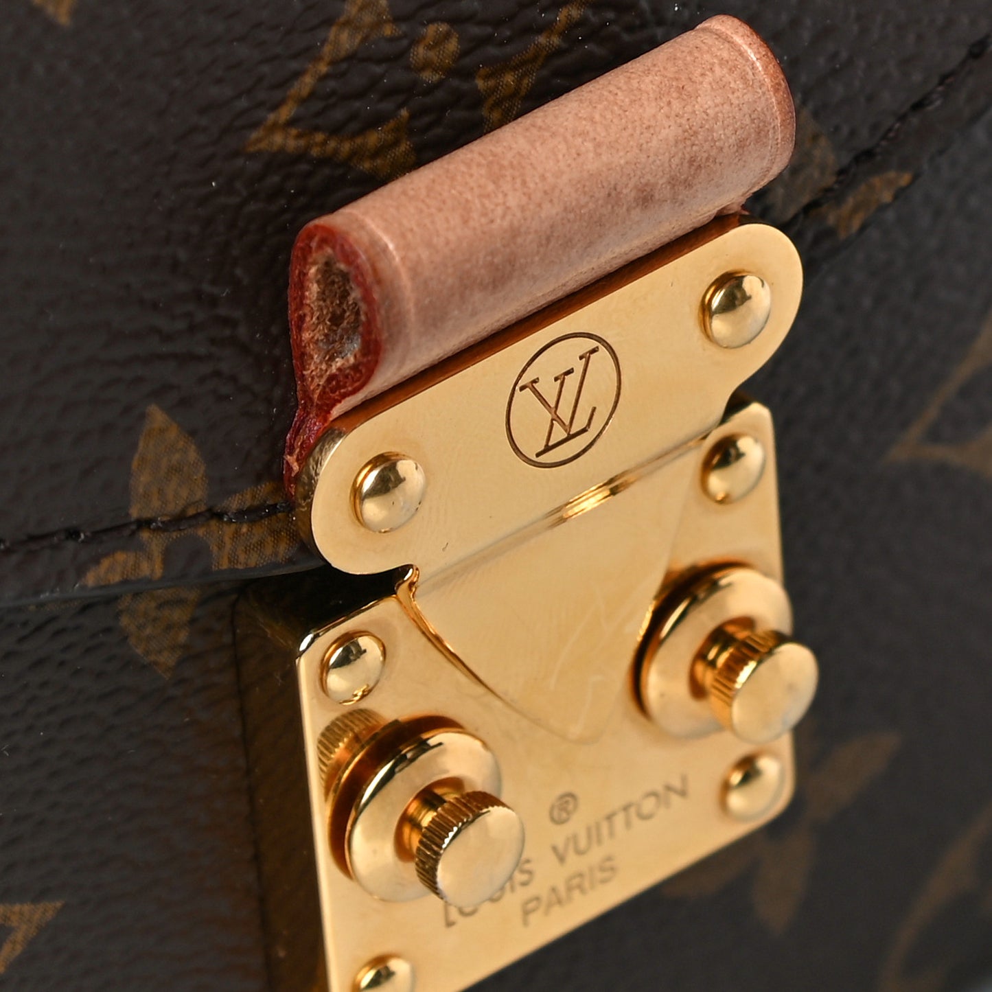 Monogram Pochette Metis