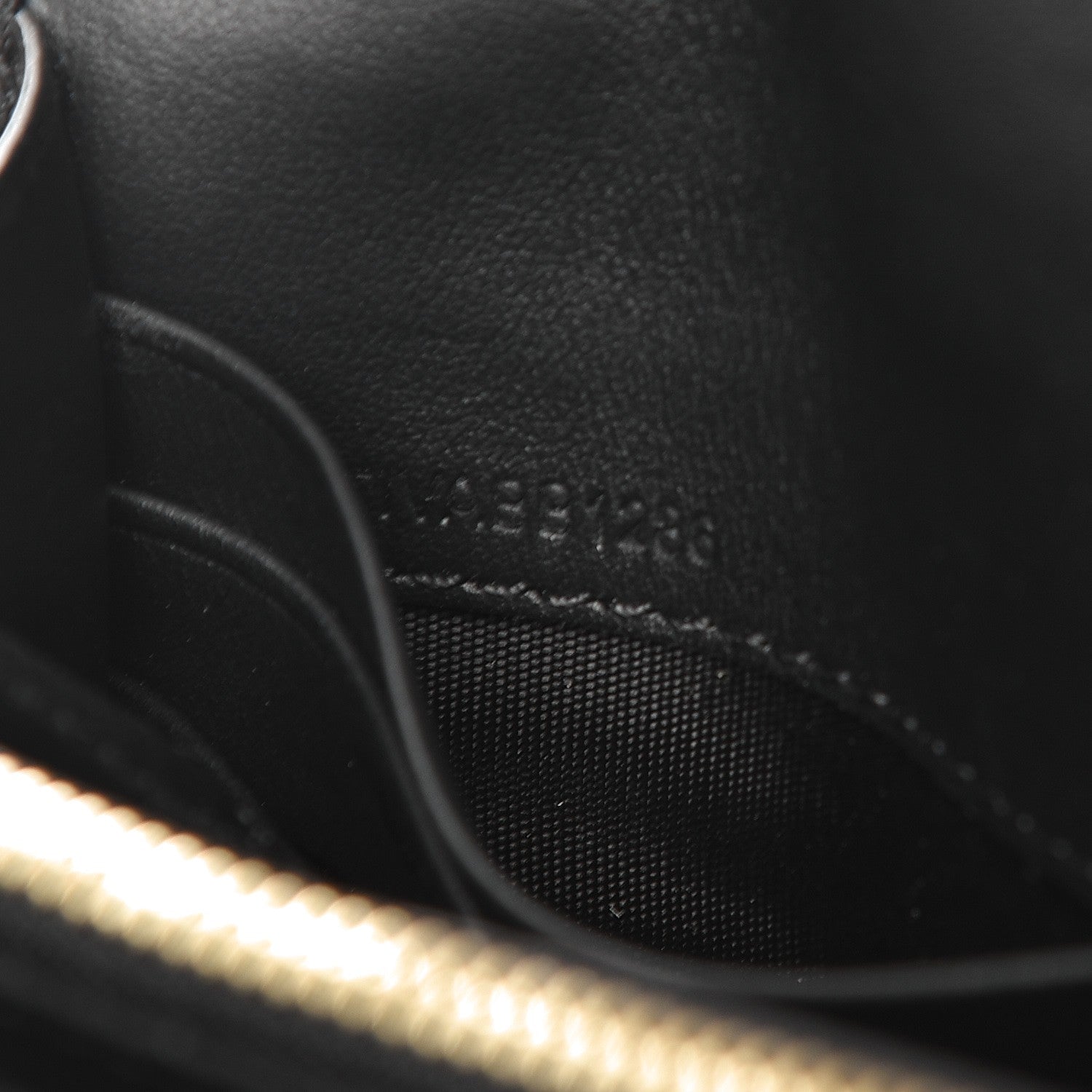 Burberry Grainy Calfskin Henley Wallet On Chain Black 7 of 7