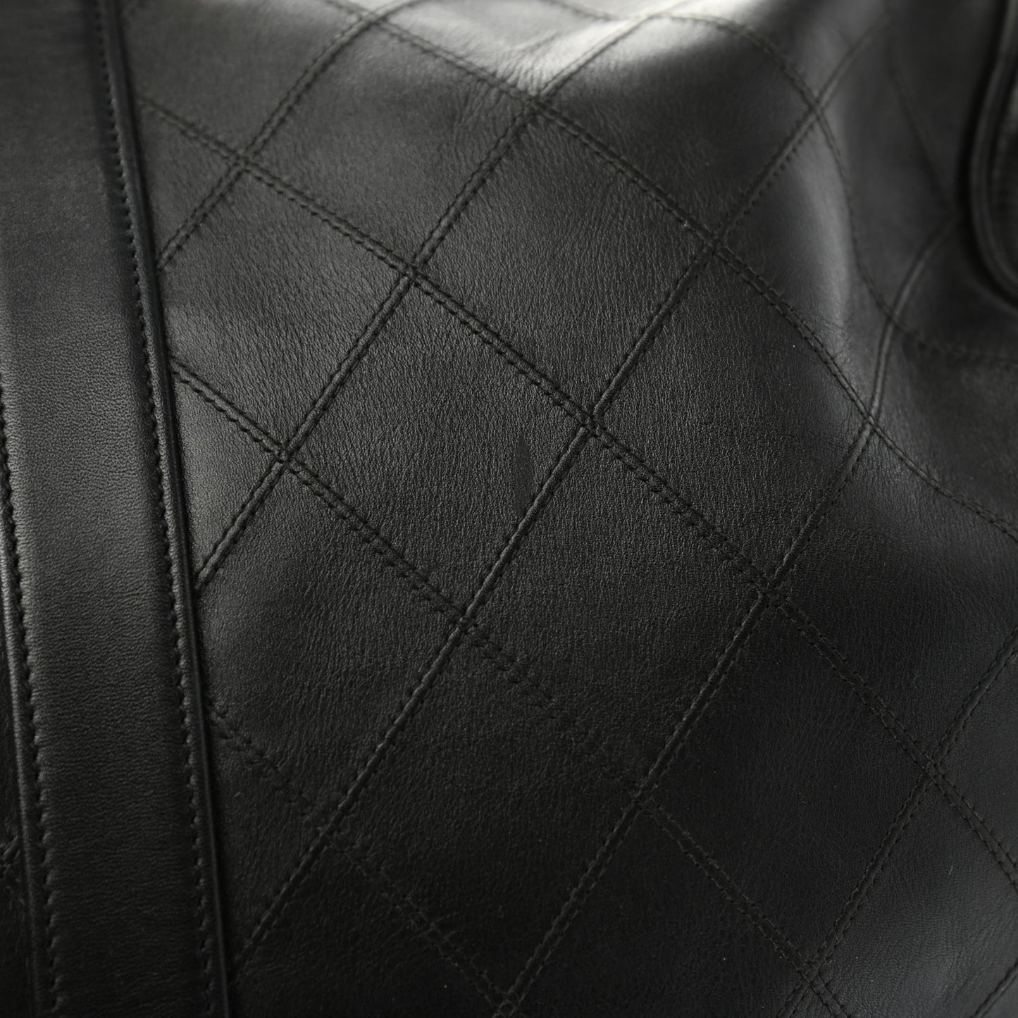 Calfskin Stitched CC Boston Black