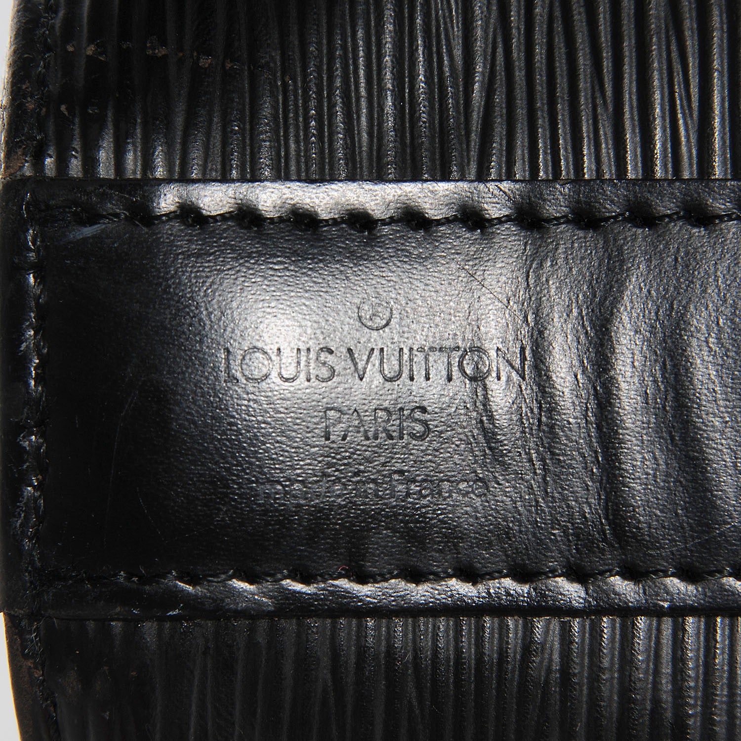 Louis Vuitton Epi Sac D'Epaule GM Black 6 of 7