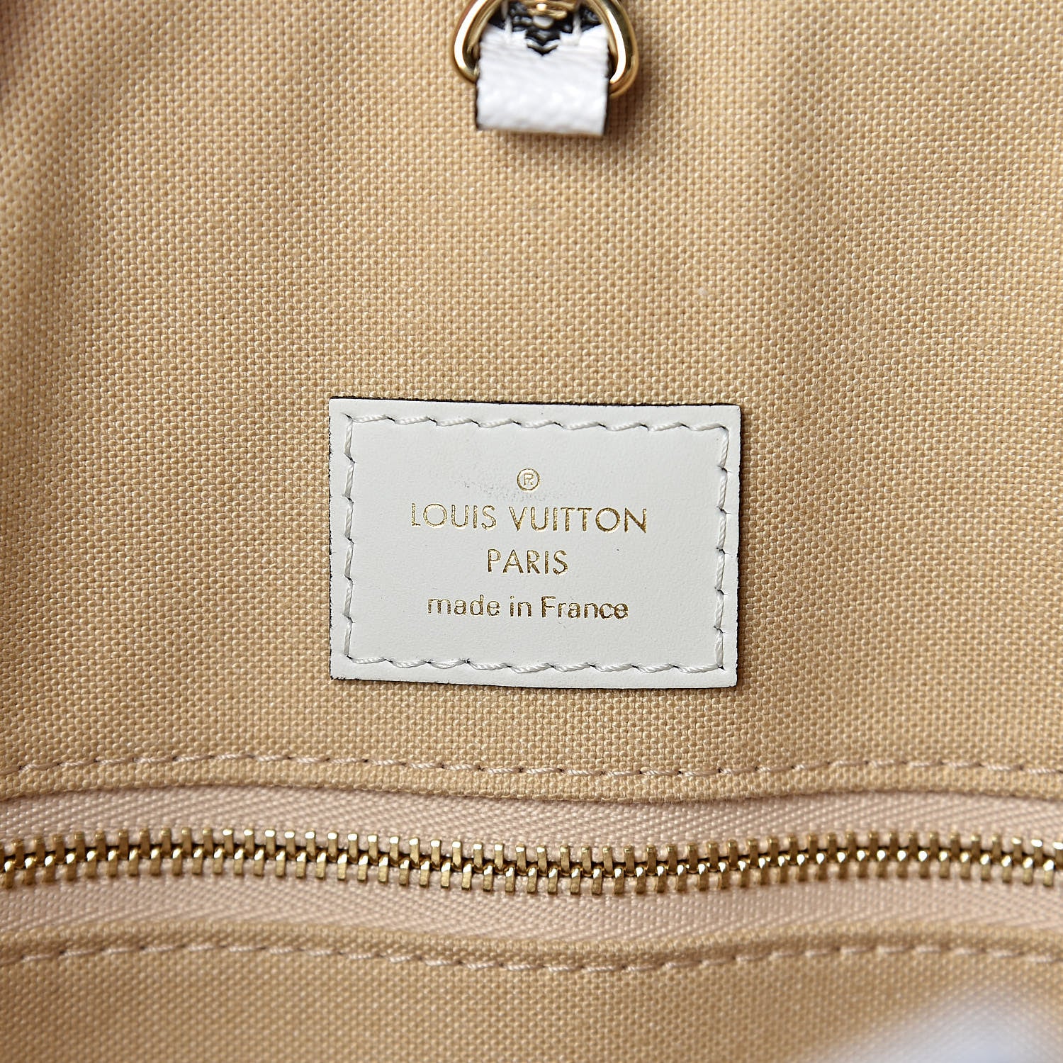 Louis Vuitton Monogram Giant Onthego GM Kaki Beige 7 of 13