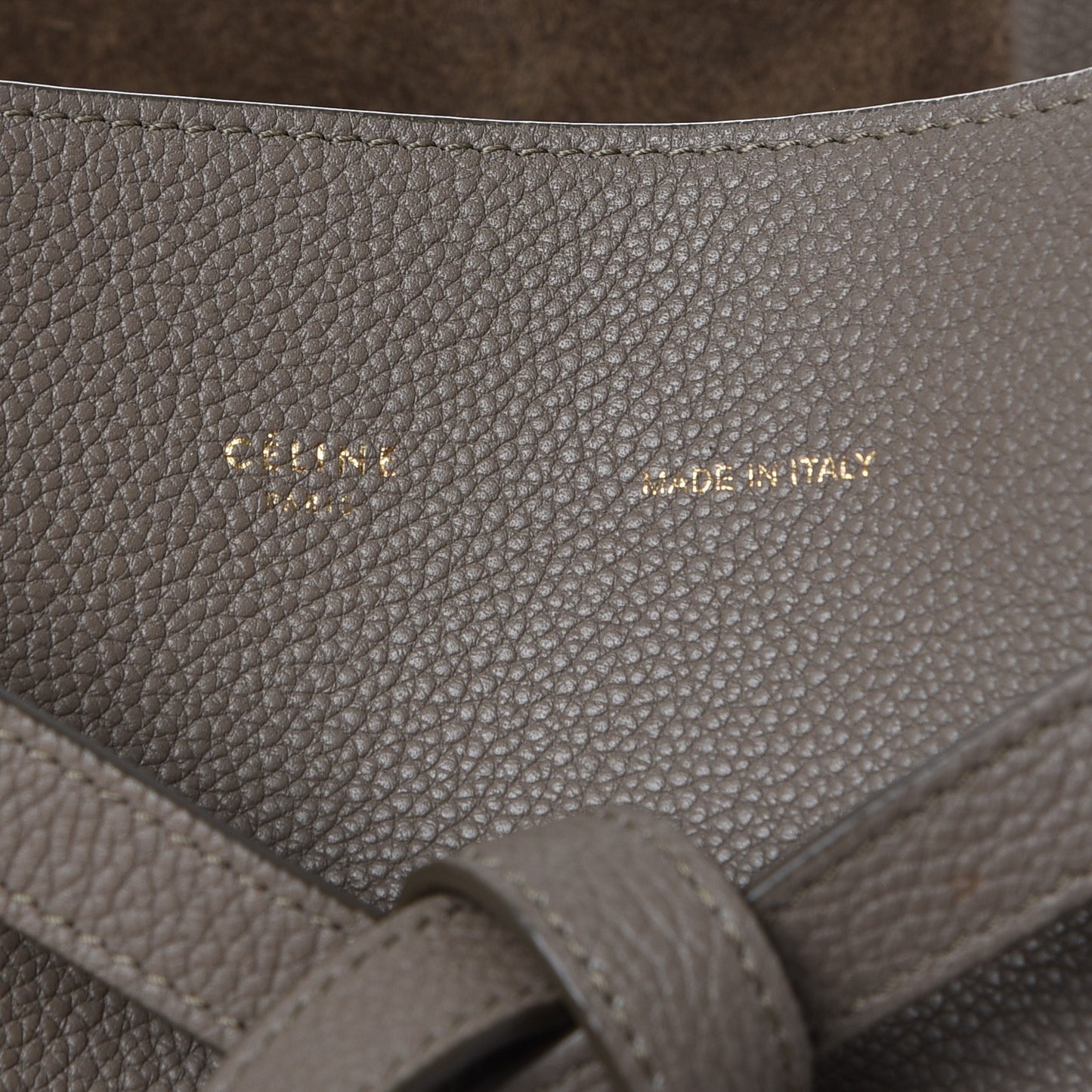 Soft Grained Calfskin Medium Cabas Phantom Taupe