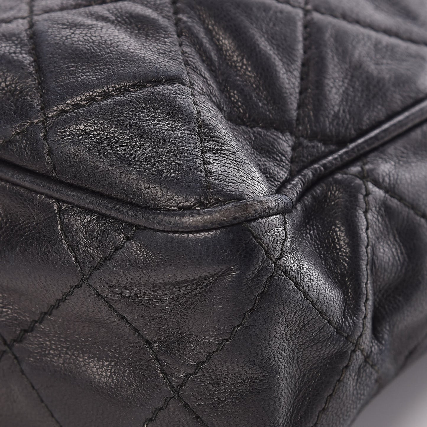 Lambskin Quilted Tassel Camera Case Pouch Black