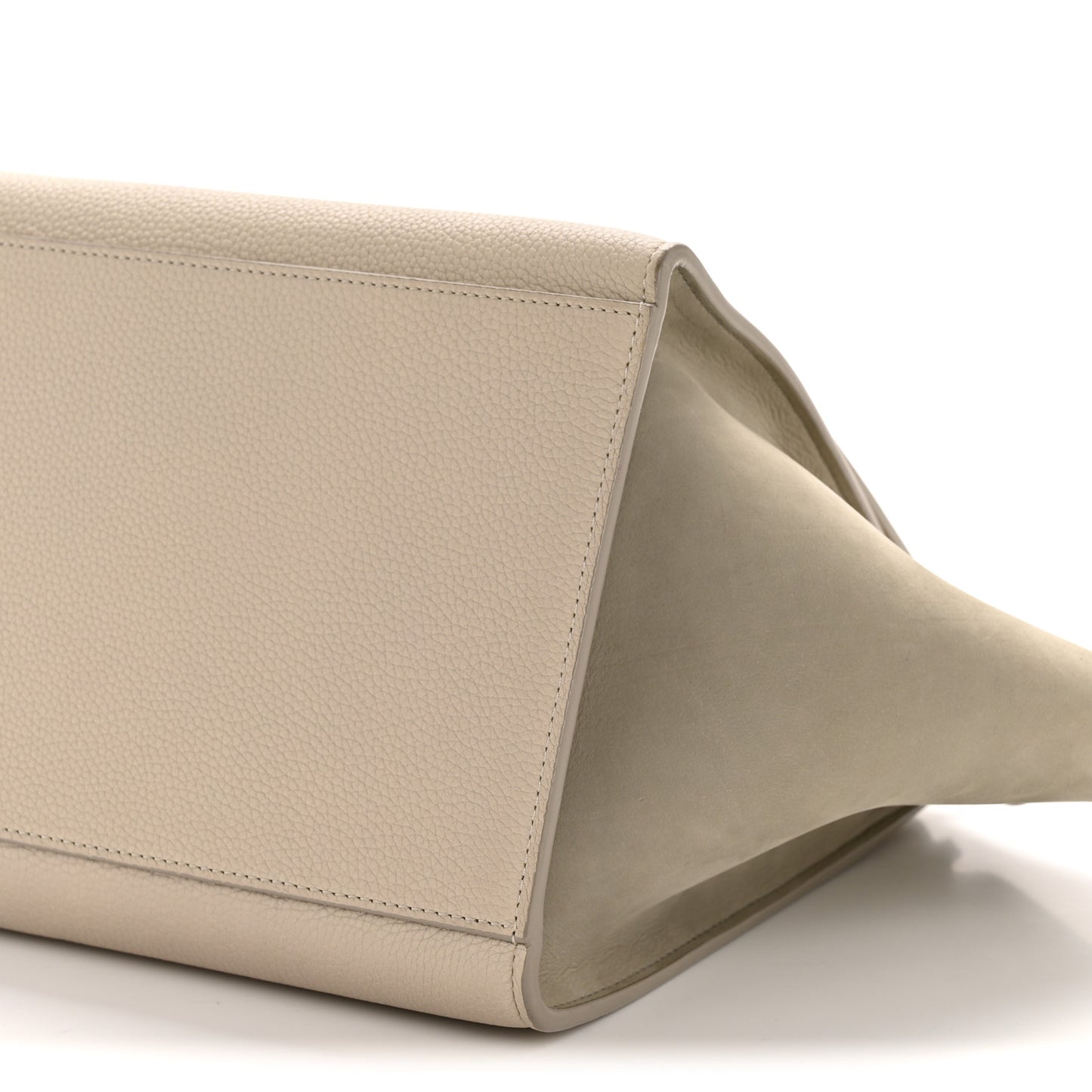 Spazzolato Calfskin Nubuck Small Trapeze Quartz