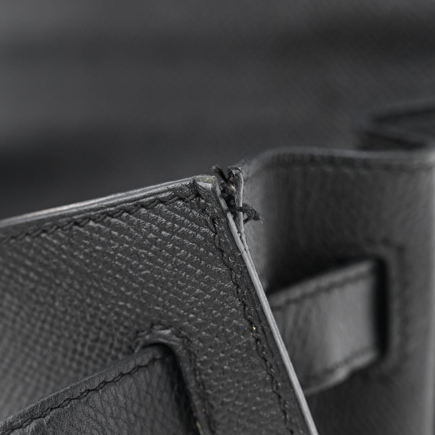 Epsom Kelly Sellier 32 Black