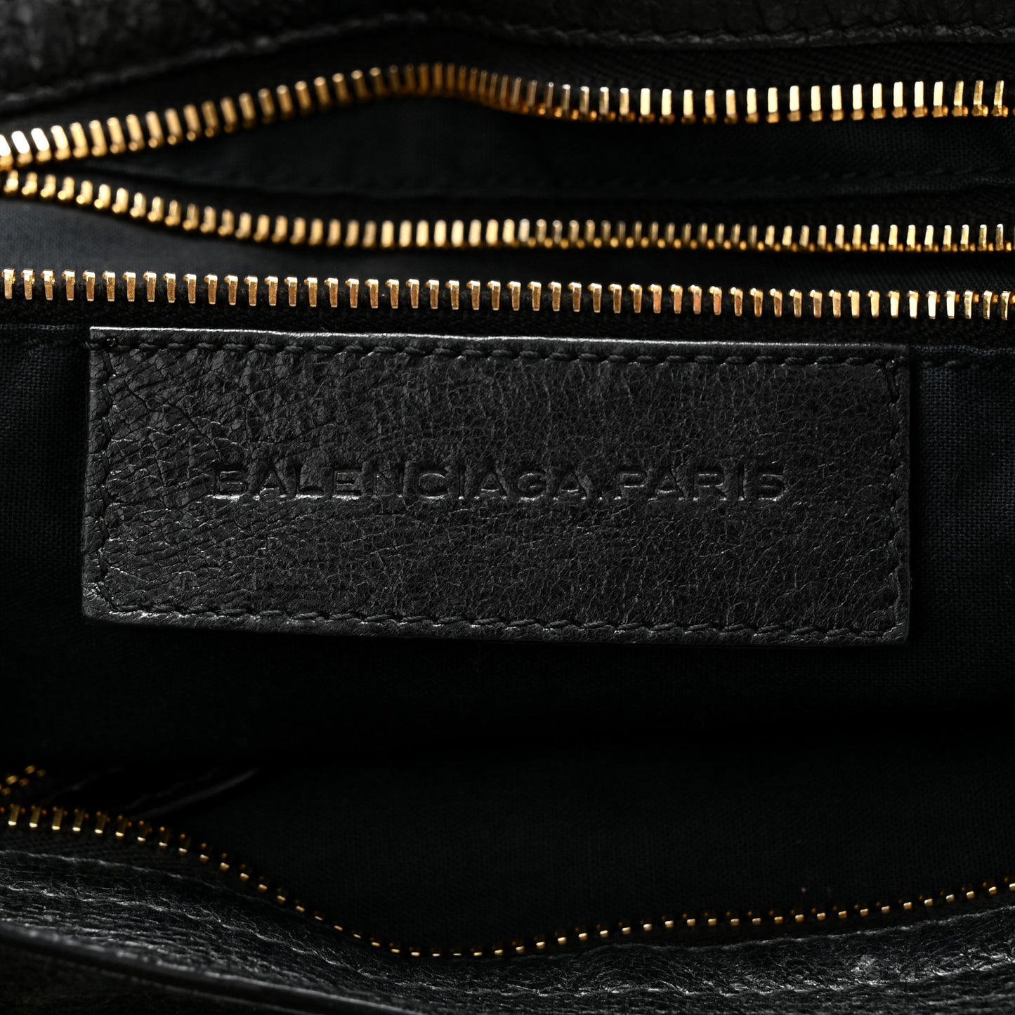 Agneau Giant 12 Gold Hardware City Black