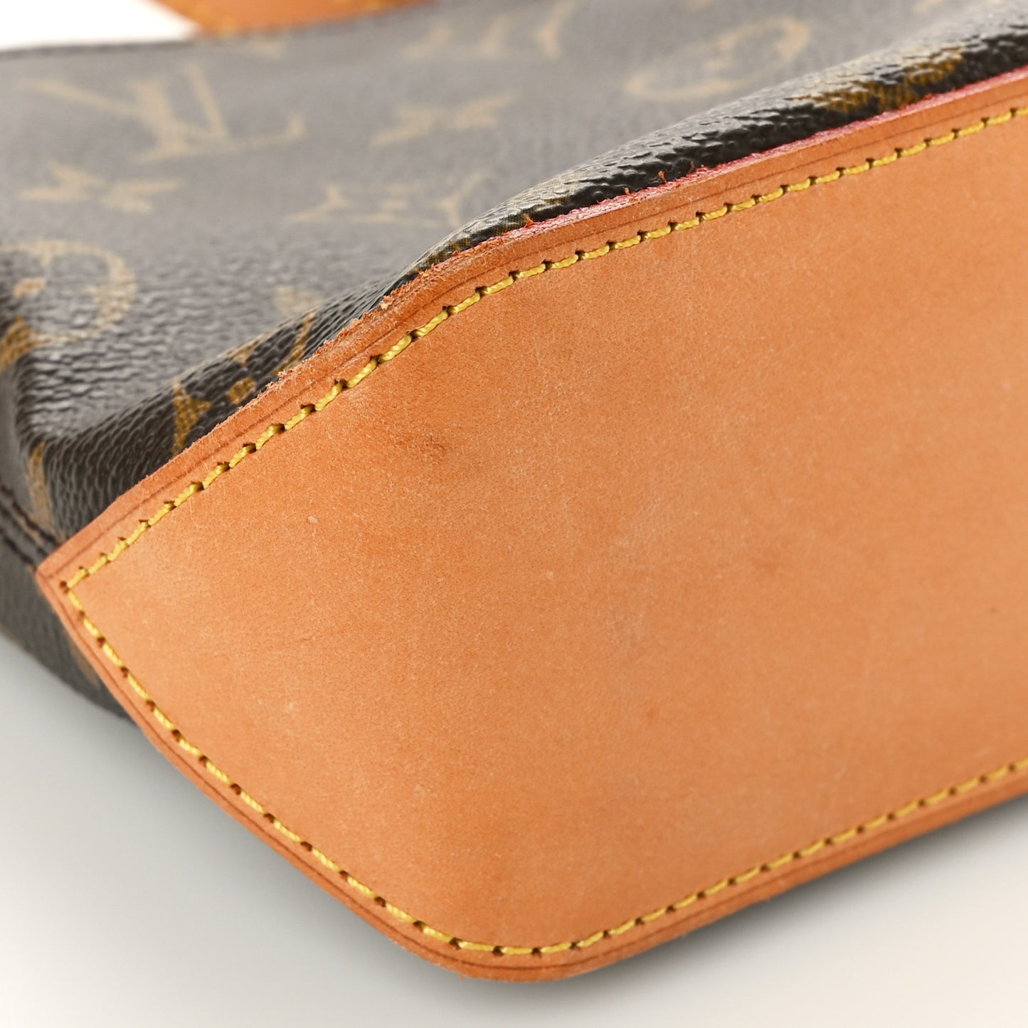 Monogram Trotteur