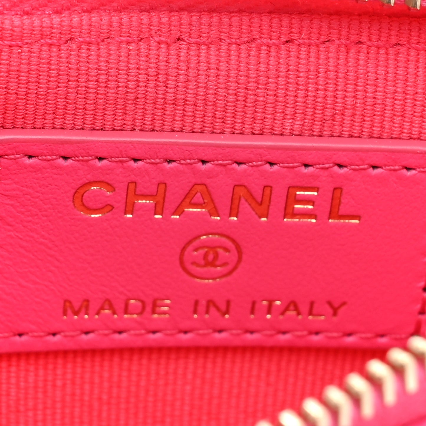 Caviar Quilted Flap Zip Card Holder Dark Pink