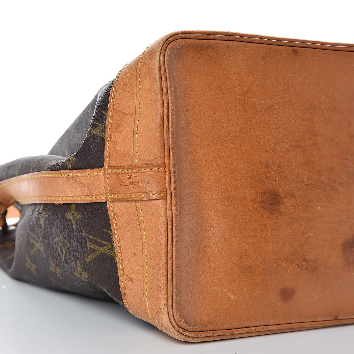 Louis Vuitton Monogram Noe 21 of 27