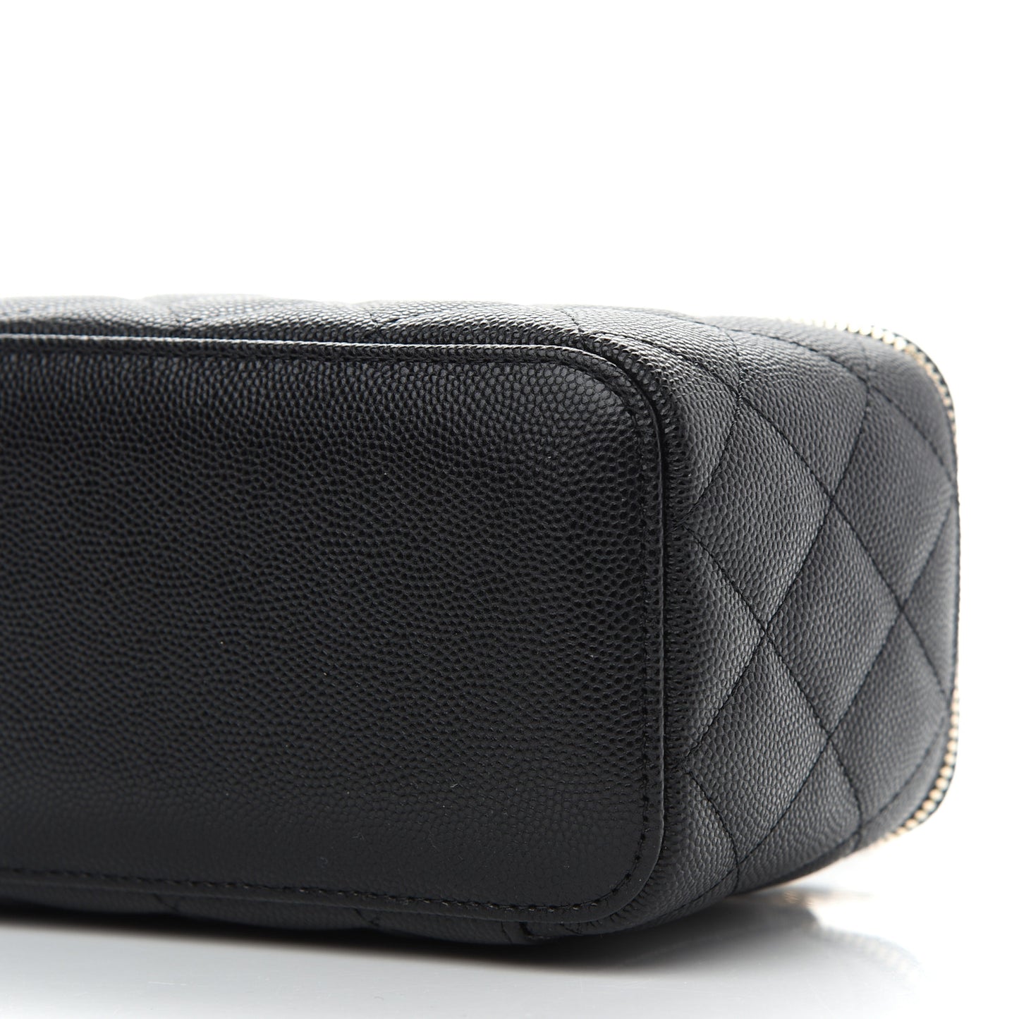 Caviar Quilted Small Vanity Case With Chain Black