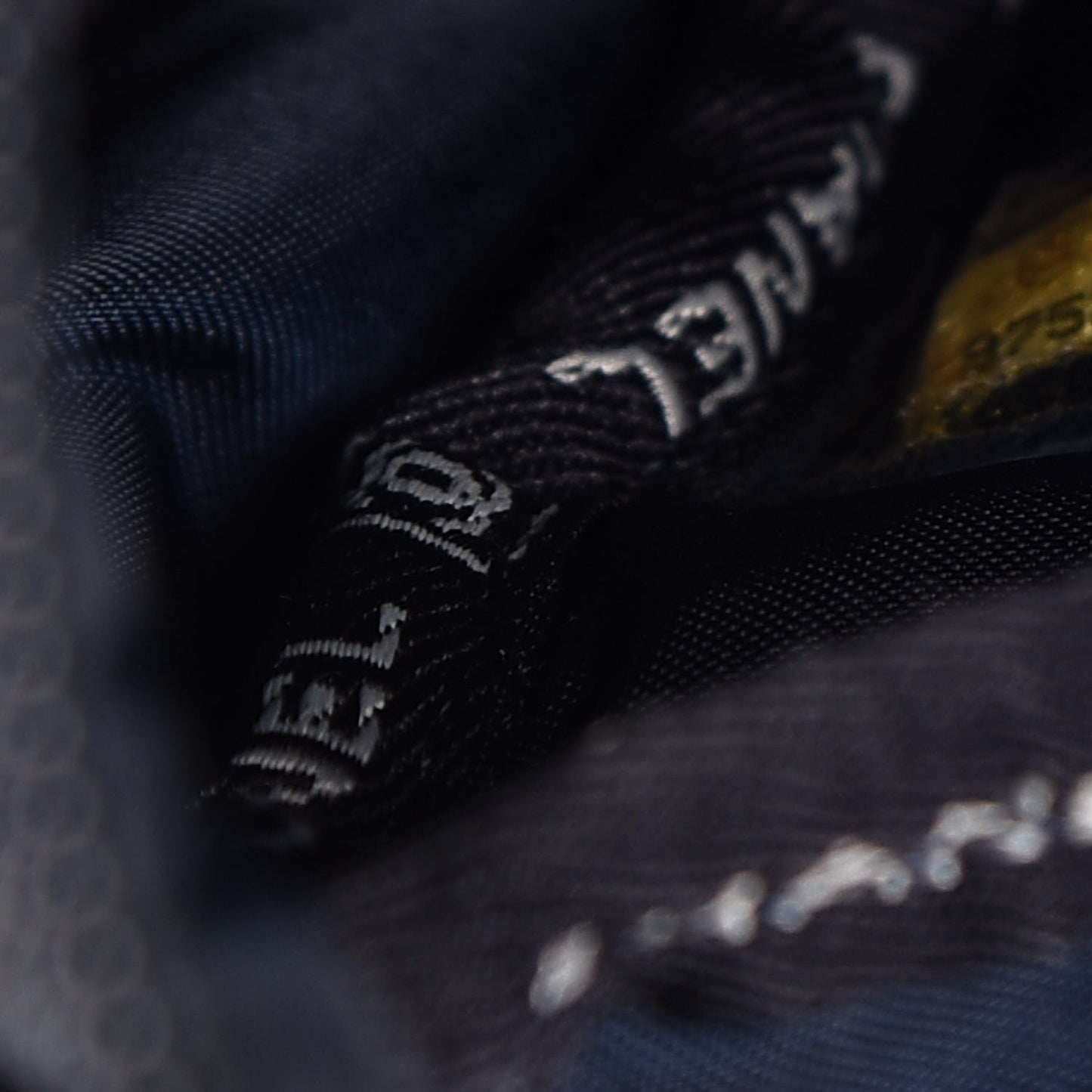 Nylon Mesh Sport Belt Bag Navy White