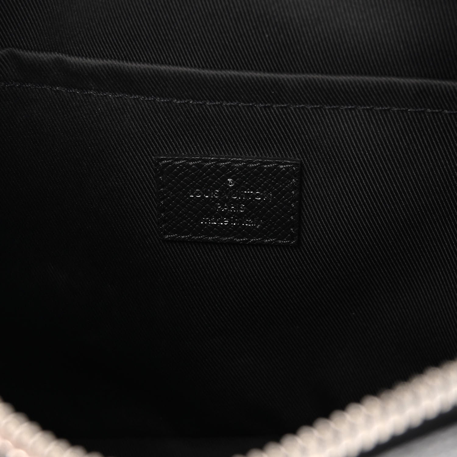 Louis Vuitton Taiga Monogram Eclipse Outdoor Messenger Black 6 of 9