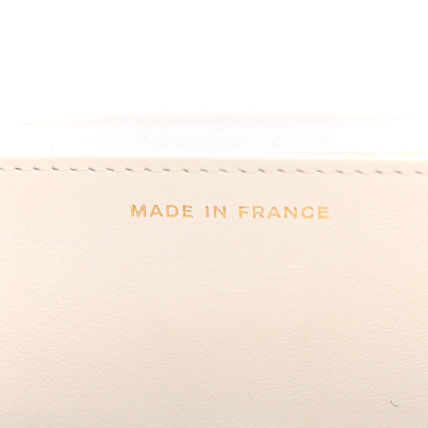 Caviar Quilted Wallet On Chain WOC White
