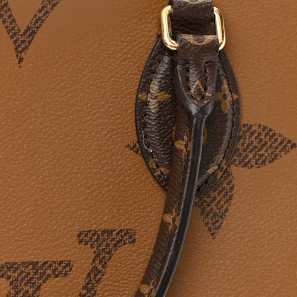 Louis Vuitton Reverse Monogram Giant Onthego MM 13 of 13