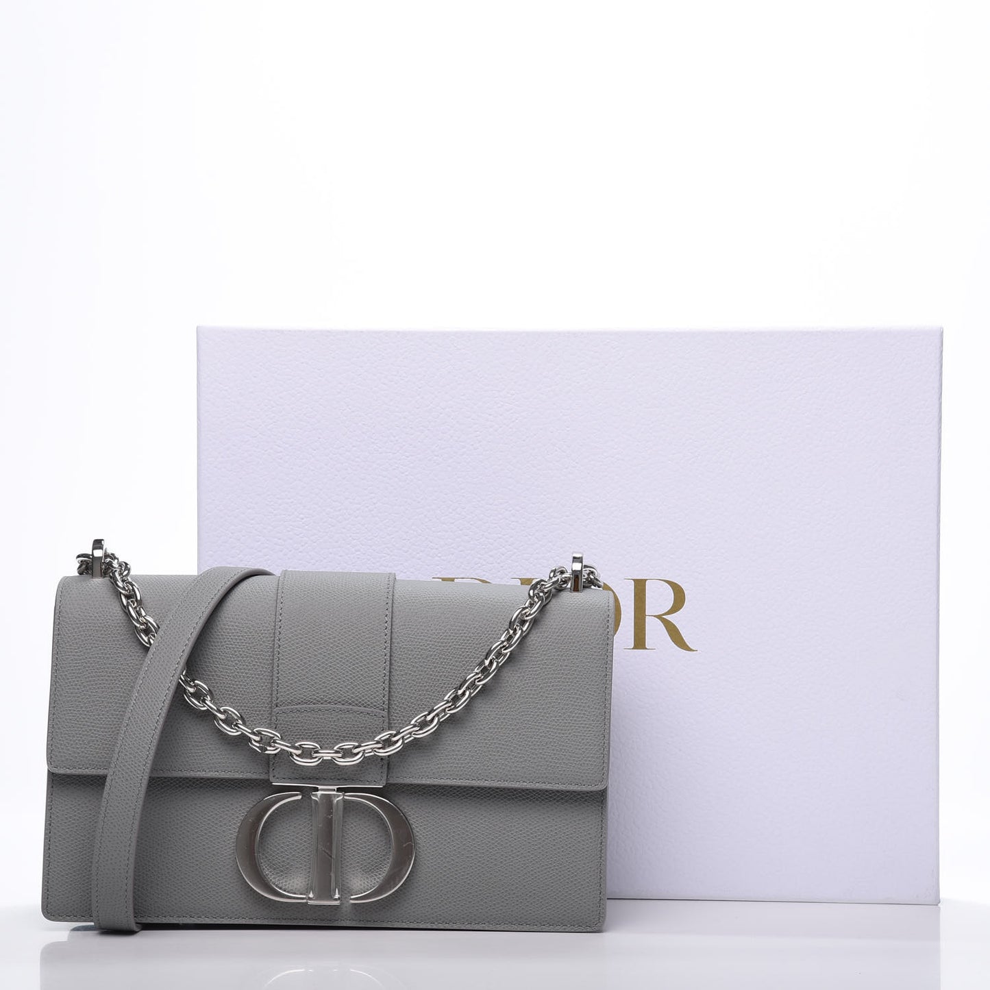 Grained Calfskin 30 Montaigne Chain Flap Bag Grey