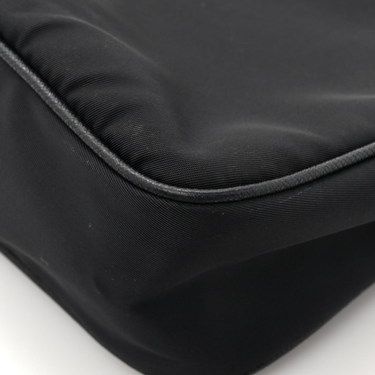 Prada Nylon Re-Edition 2005 Shoulder Bag Black 11 of 13