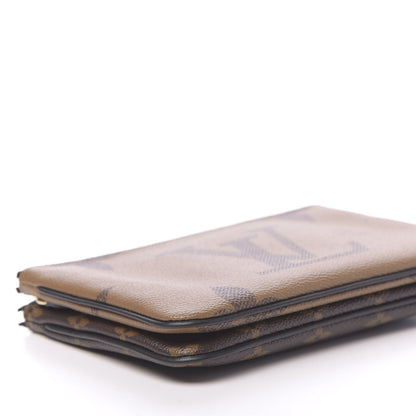 Louis Vuitton Reverse Monogram Giant Double Zip Pochette 8 of 11