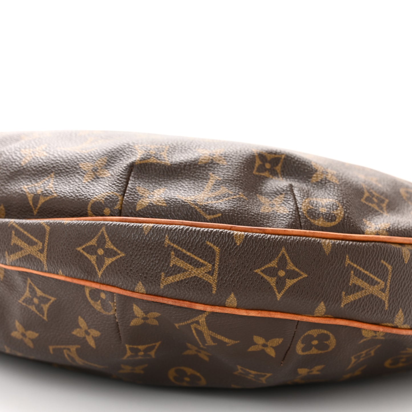LOUIS VUITTON Monogram Croissant GM
