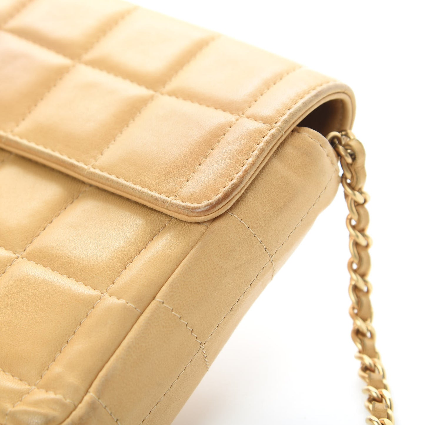 Lambskin East West Chocolate Bar Flap Beige