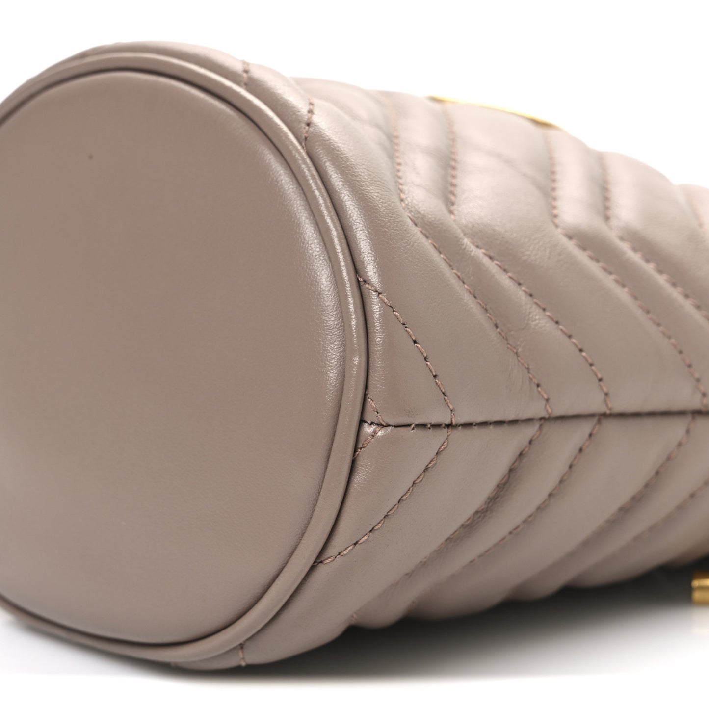 Calfskin Matelasse Mini GG Marmont 2.0 Bucket Bag Porcelain Rose