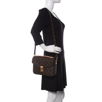 Louis Vuitton Monogram Pochette Metis 2 of 10
