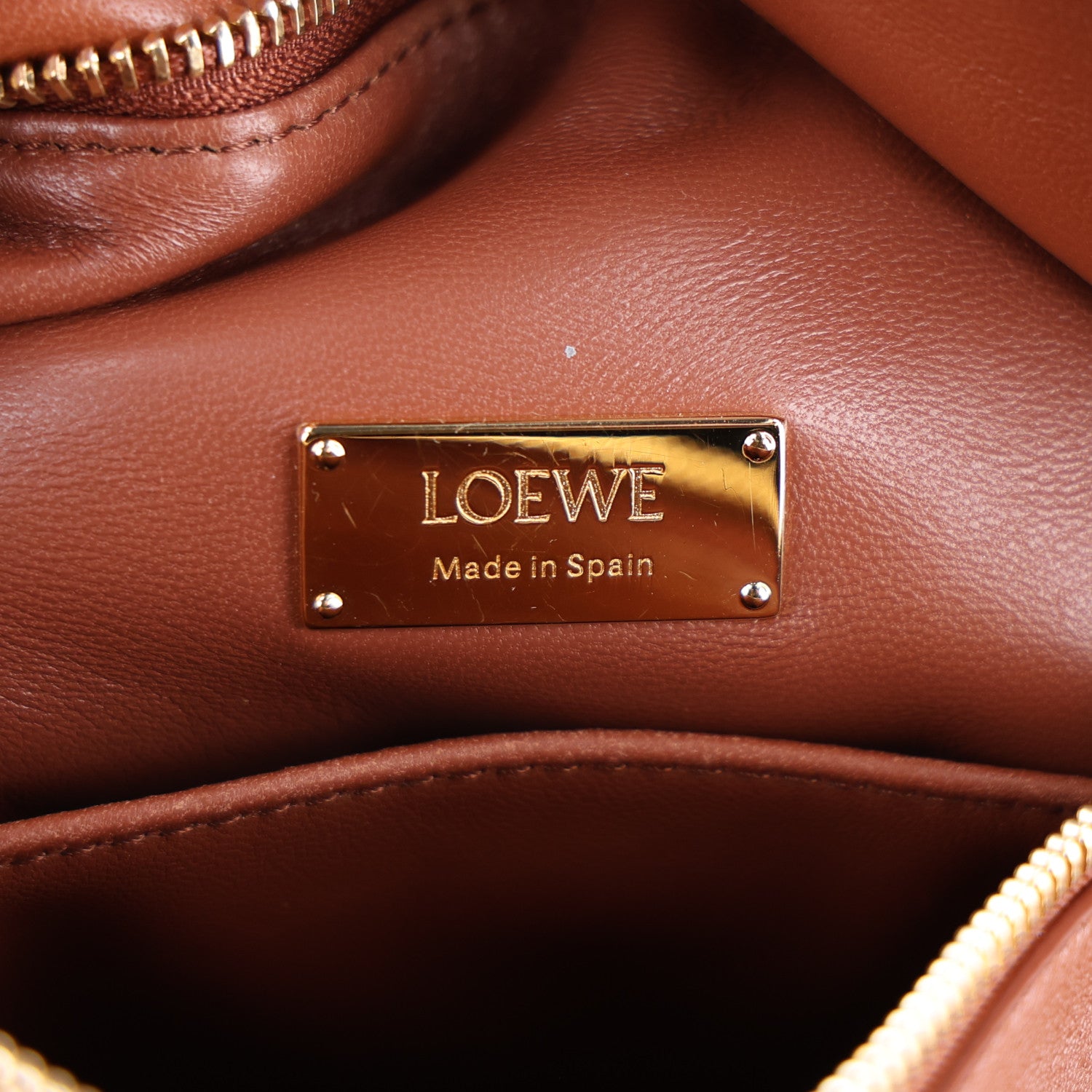 Loewe Nappa Lambskin Small Featherlight Puzzle Bag Pecan 6 of 10