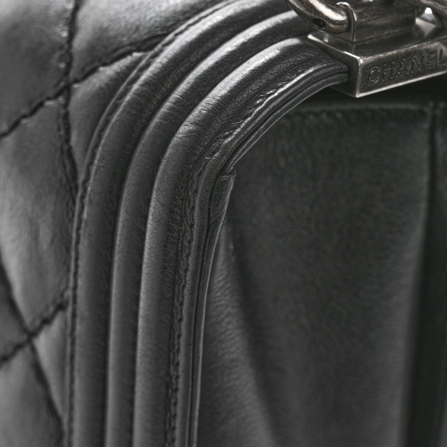 Calfskin Quilted Double Stitch New Medium Boy Flap Black