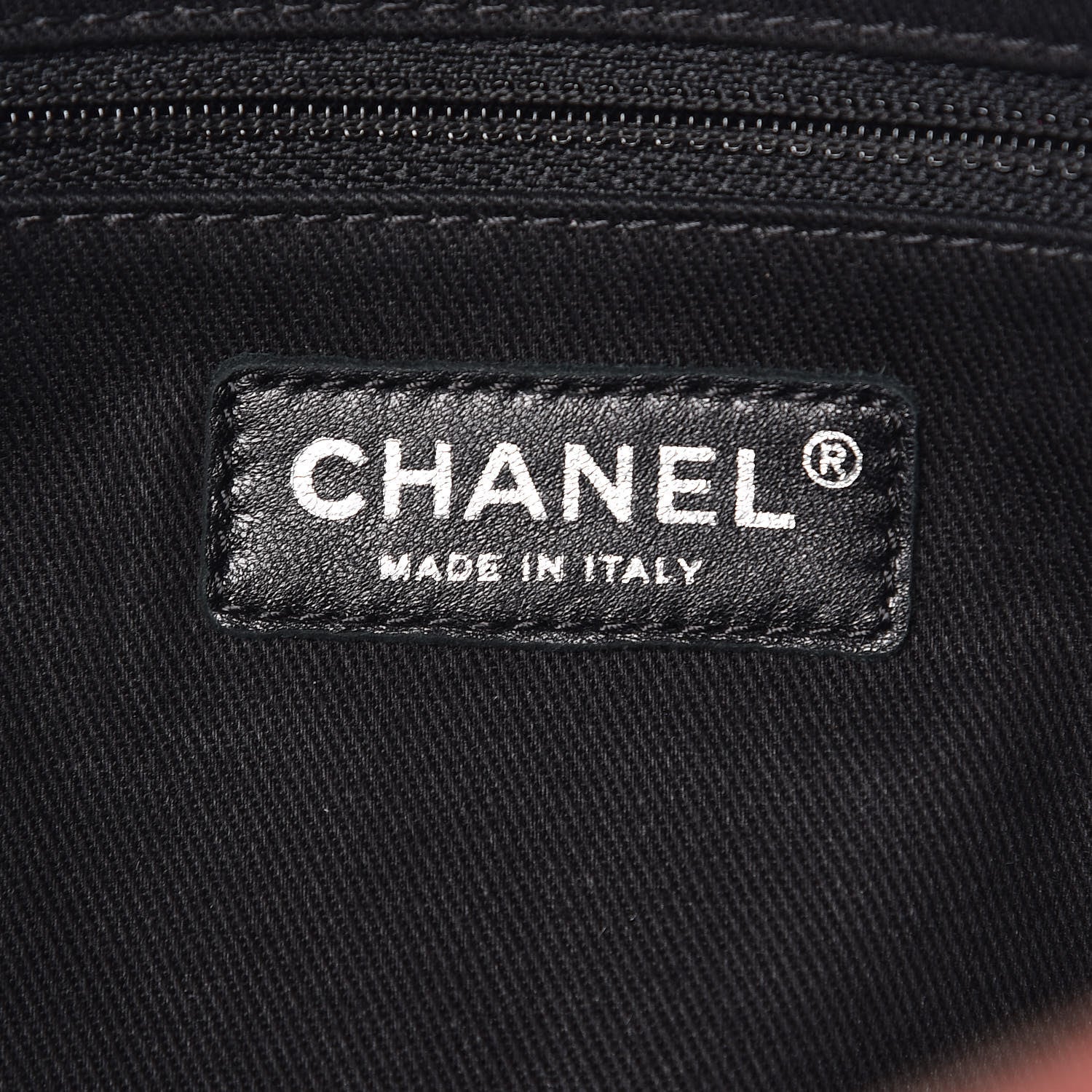 Chanel Iridescent Caviar Quilted Large Chic Flap Red 6 of 12