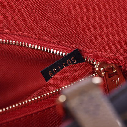 Louis Vuitton Reverse Monogram Giant Onthego MM 8 of 11