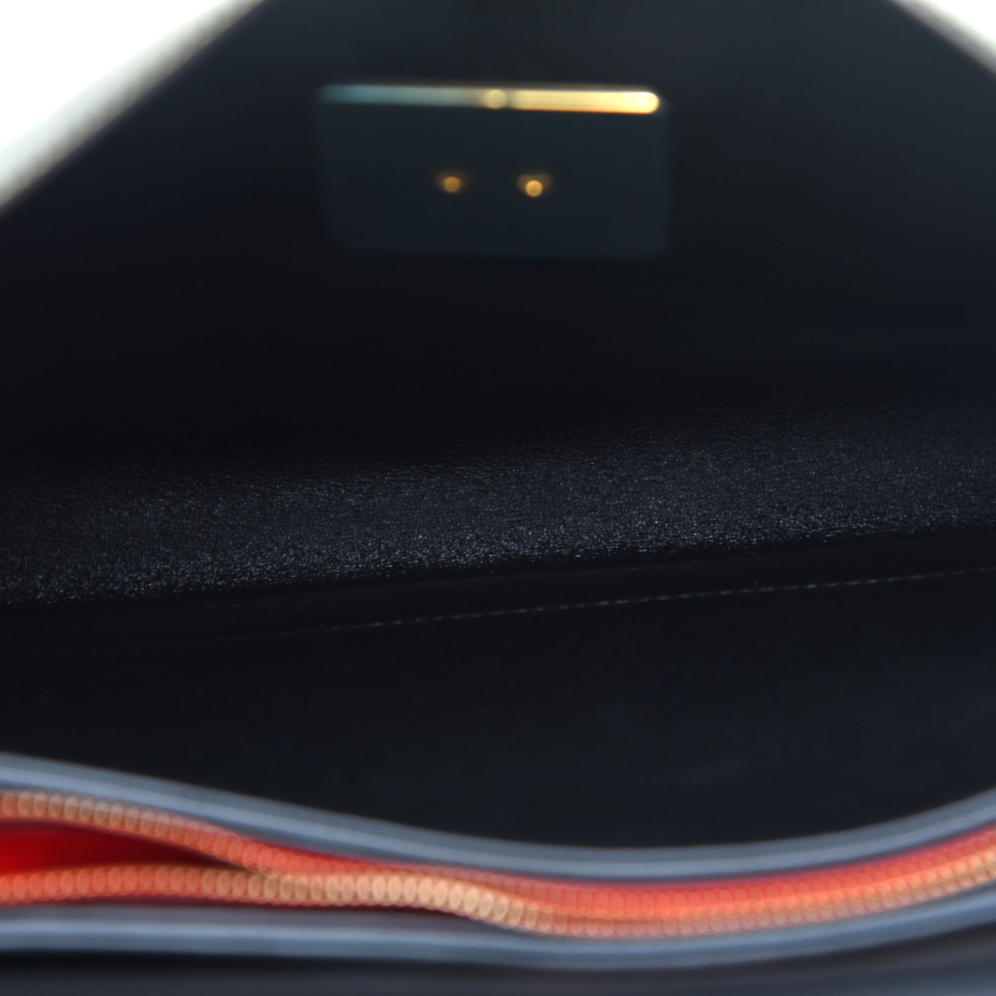 Smooth Calfskin Medium Vring Shoulder Bag Rouge Pur Cerise Black