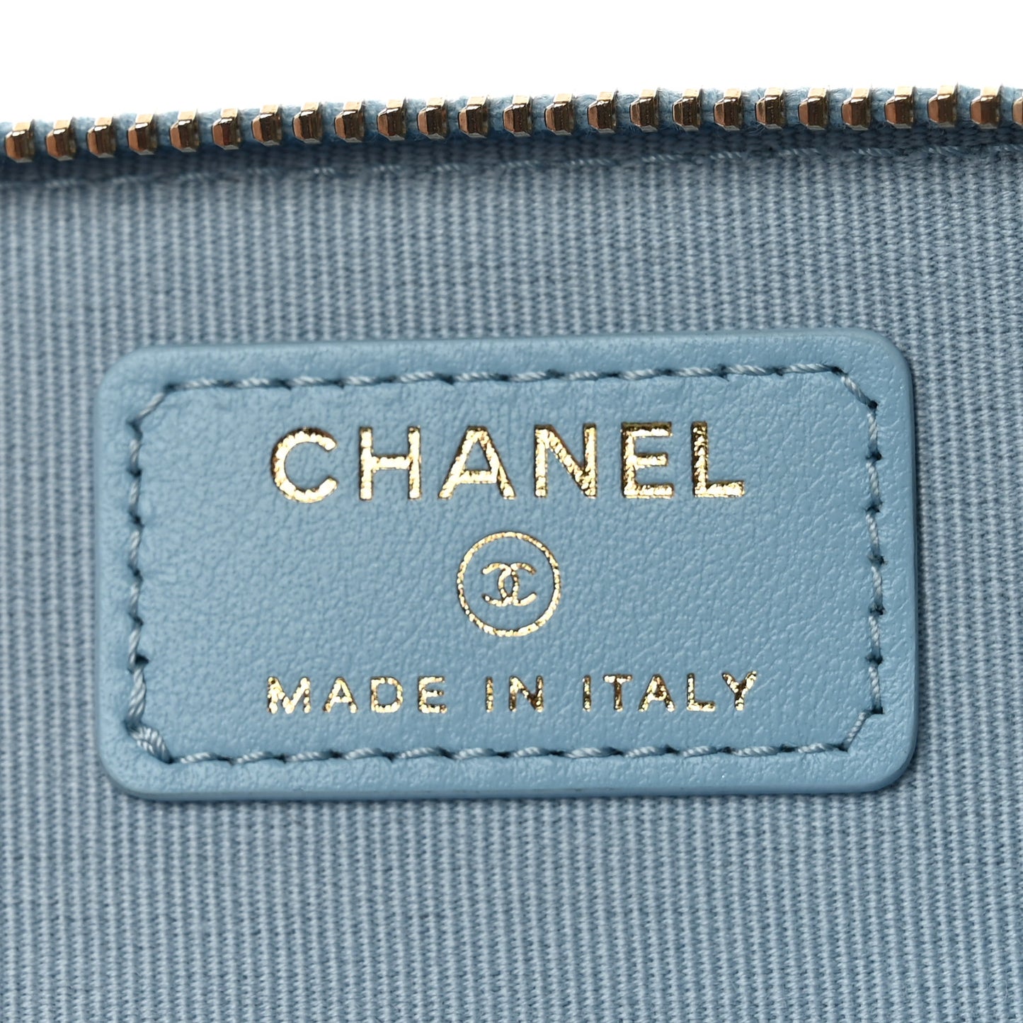 Caviar Quilted Zip Card Holder Wallet Light Blue