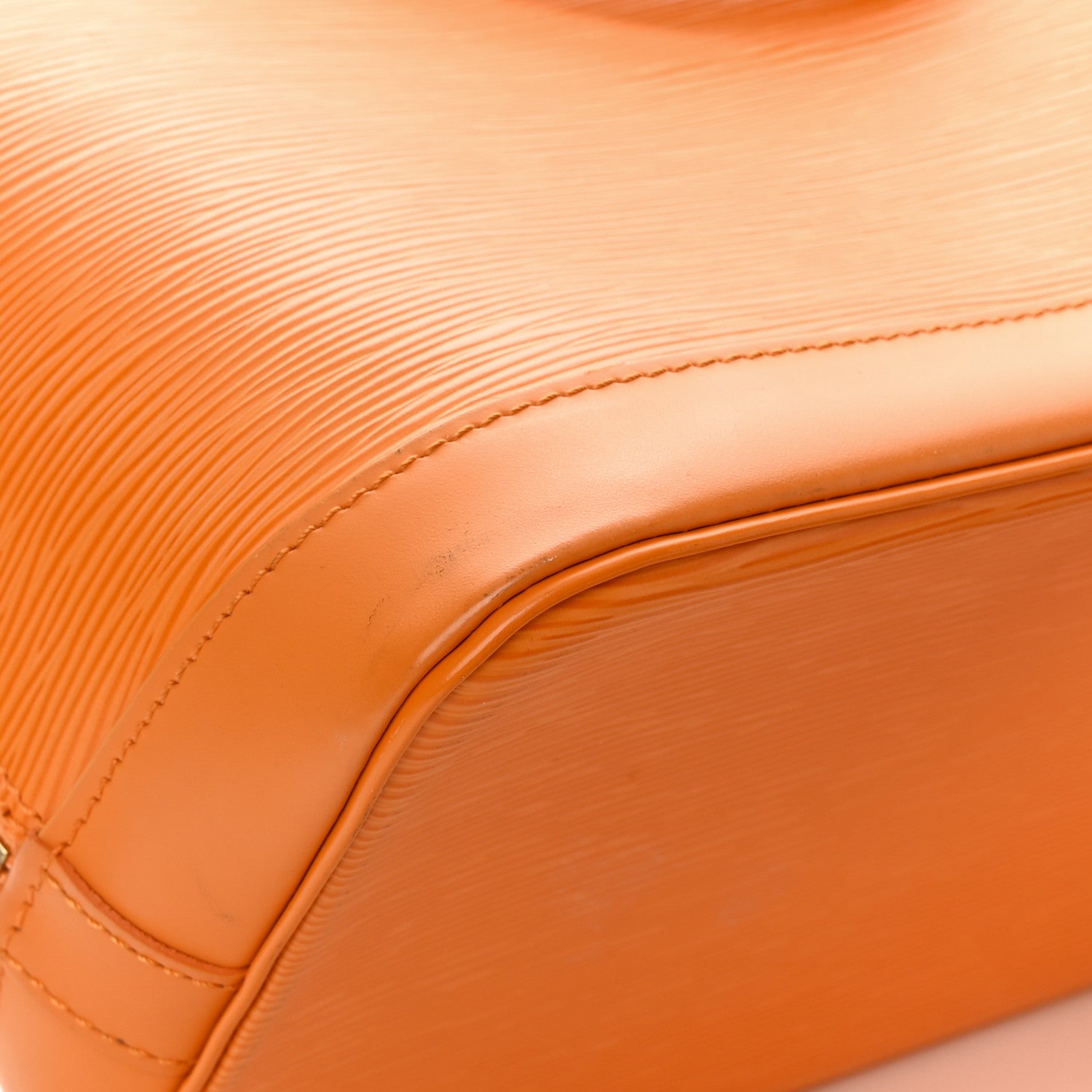 Louis Vuitton Epi Alma PM Mandarin 12 of 20