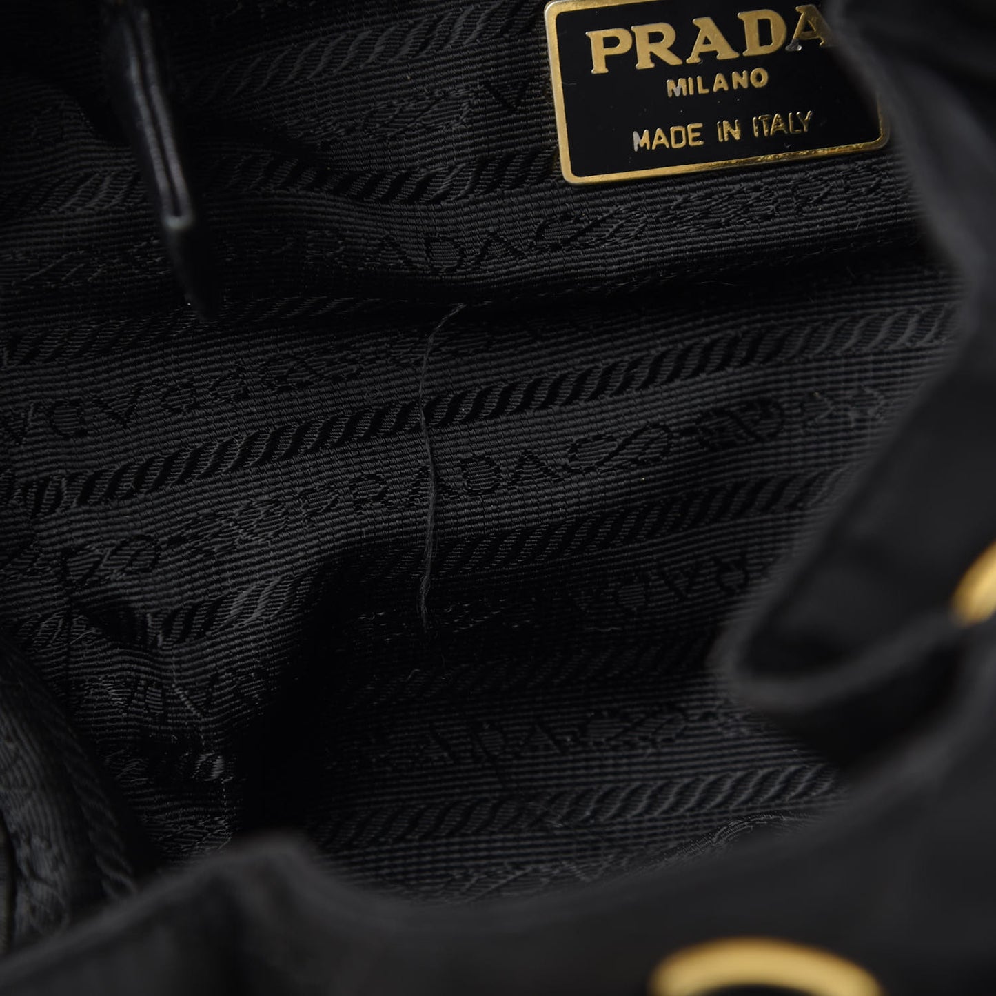 Tessuto Nylon Vela Quilted Chain Backpack Black